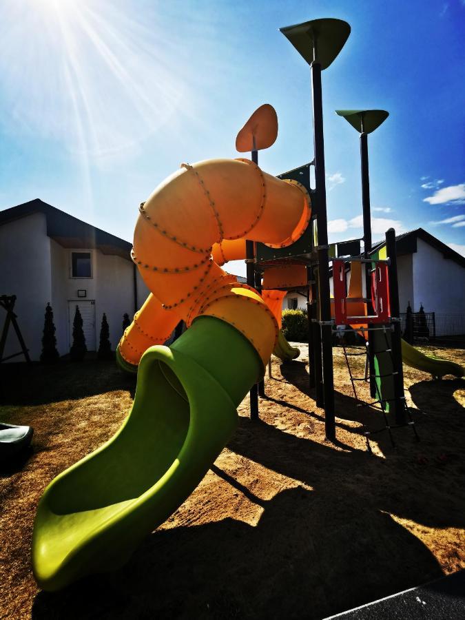 Domki i Pokoje Baltimor Grzybowo  Exteriér fotografie